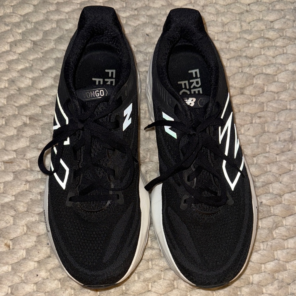 New Balance Fresh Foam Vongo W10.5 WIDE
